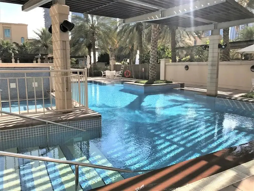 Maison Privee - Stunning Waterfront Apt w/ Marina View nxt to Beach