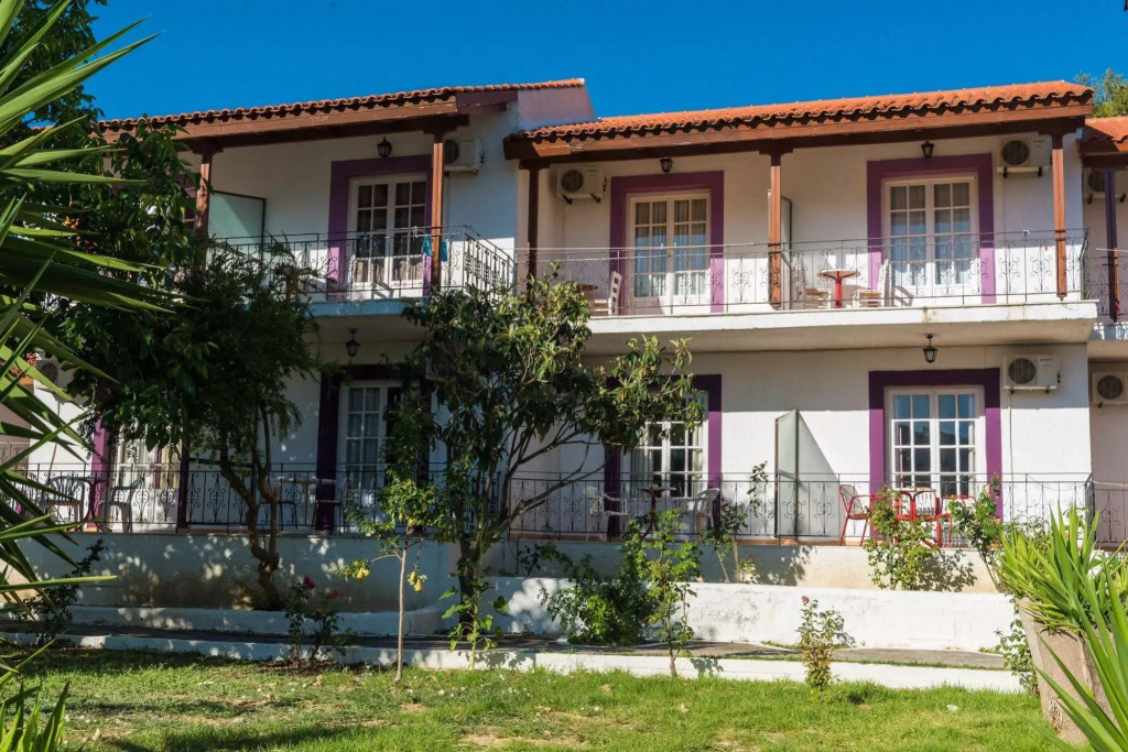 Terra Mare Hotel