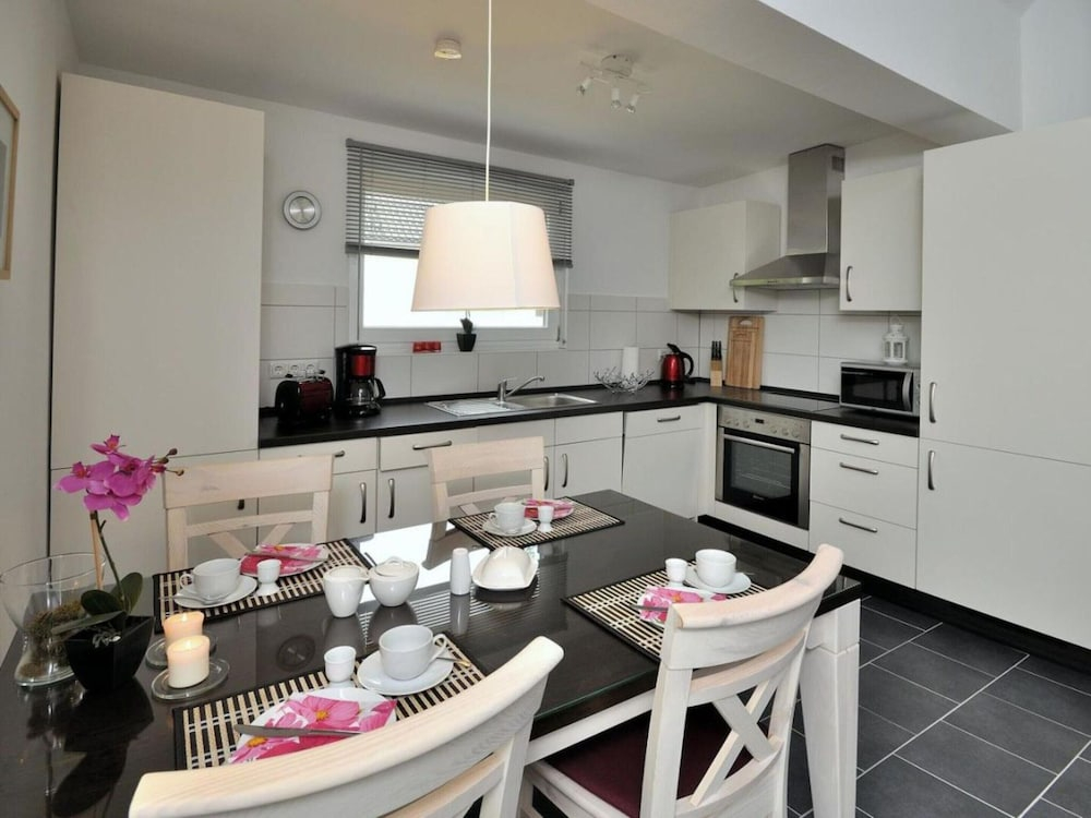 Beach Park 14/3n Comfortable Vacation Home