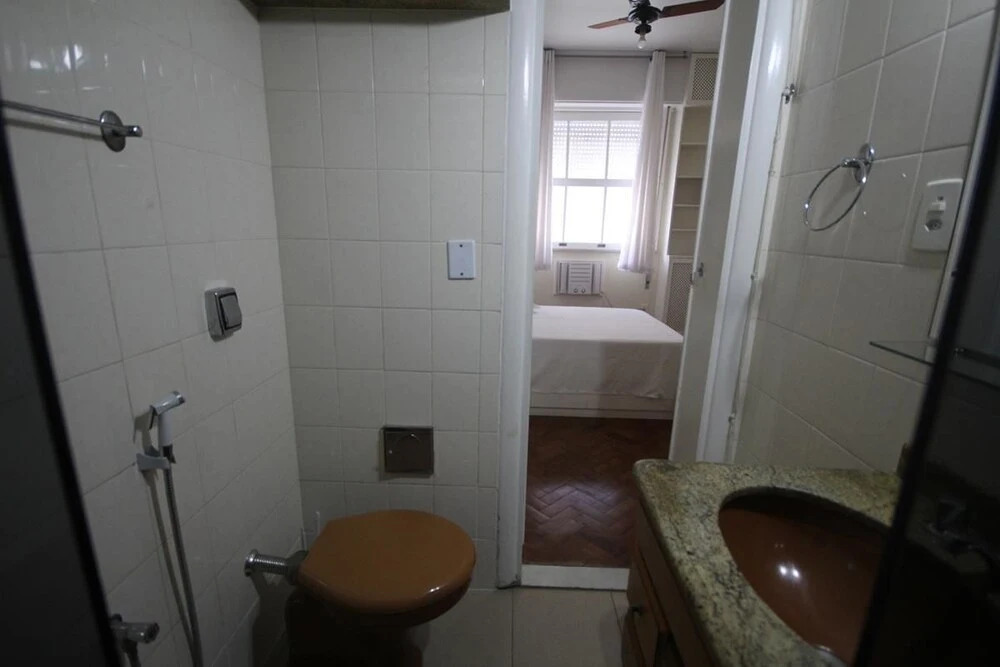 GoHouse Constante 702