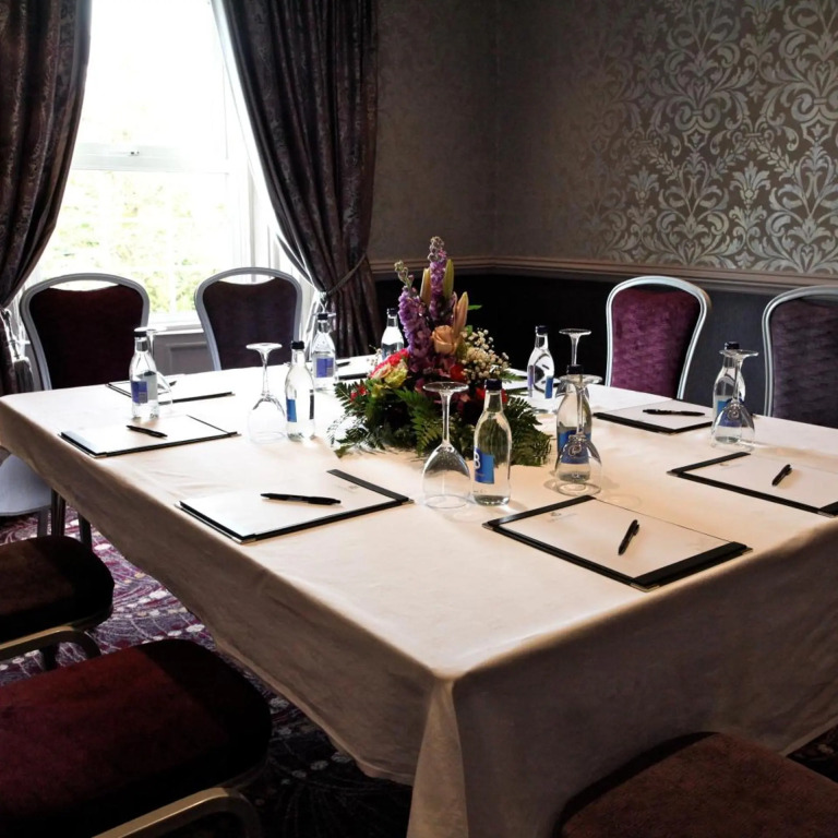 Greenvale Hotel