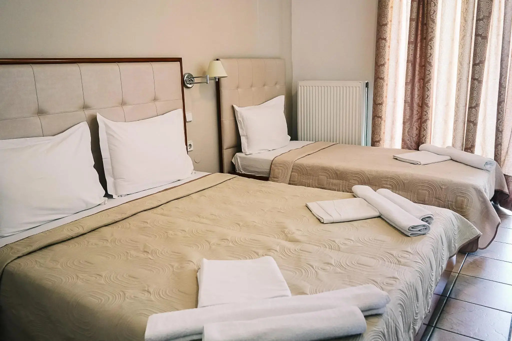 Stavros Beach Hotel