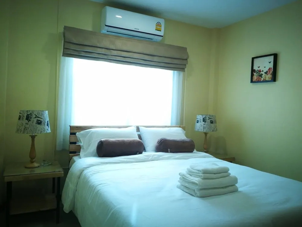 Teerada Boutique Place