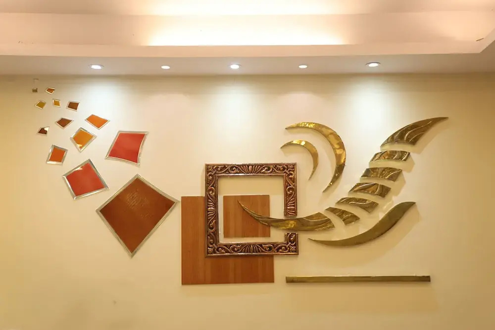 NewGoldenResidency