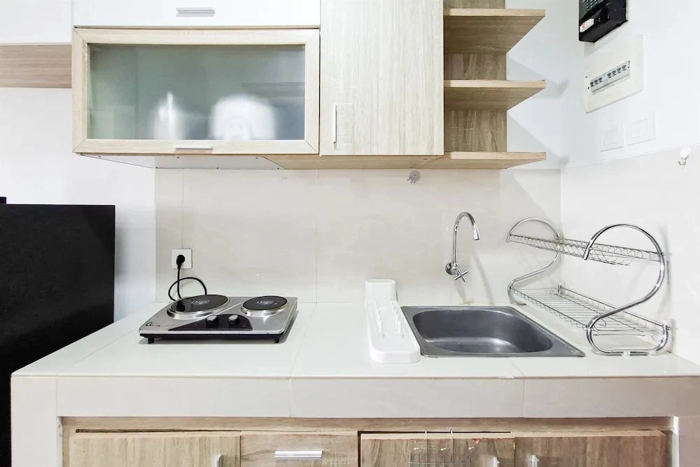 Simply Minimalist Studio Apartment Springwood Residence Tangerang