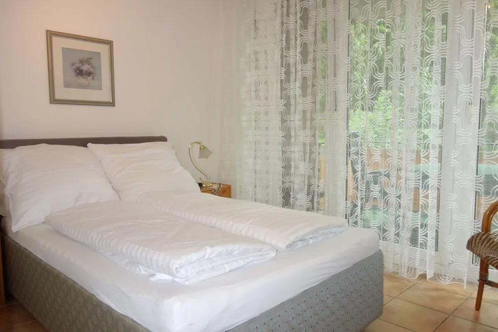 Tolstov-Hotels Big 2 Room Roßstrasse Apartment