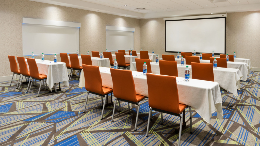 Holiday Inn Express & Suites Medina by IHG