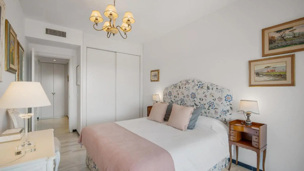 1 Bedroom Apartment, with Sea Views, in Medina Garden - Puerto Banús