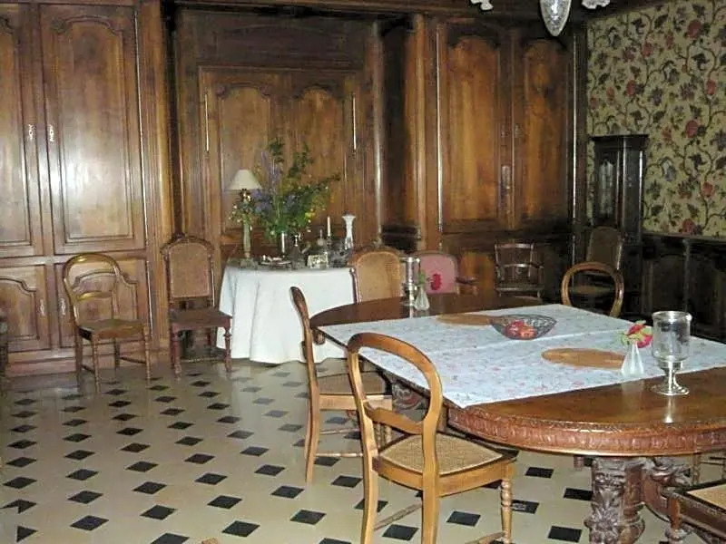 Le Château