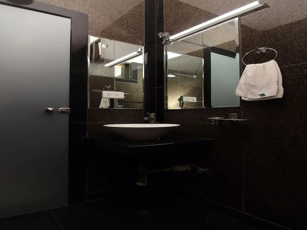 OYO 14501 Hotel Hill View Guest House Begumpet