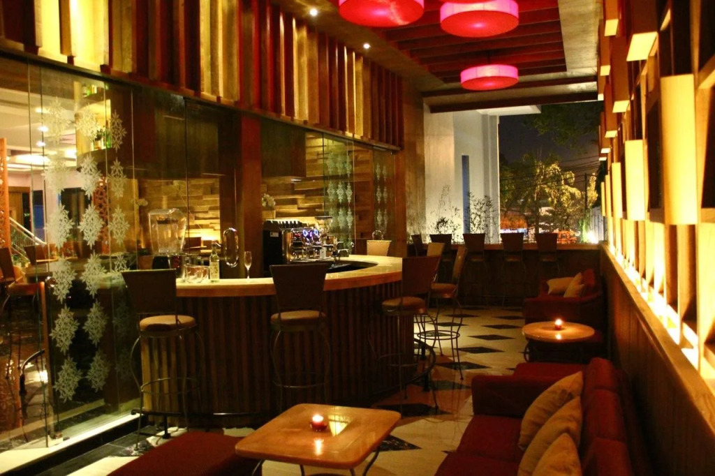 Sahati Hotel