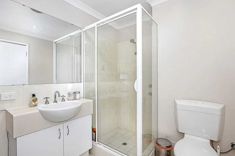 2bdr East Perth Getaway