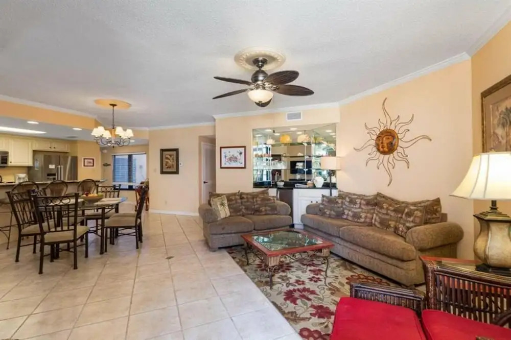 Four Seasons by Meyer Vacation Rentals