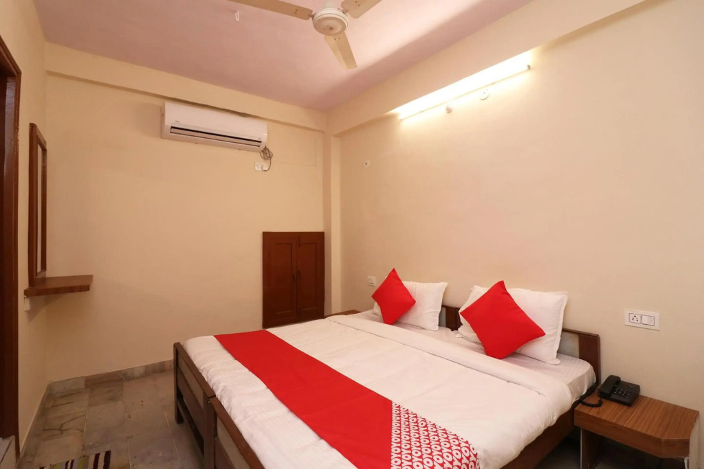 OYO Flagship 22655 Hotel Midtown