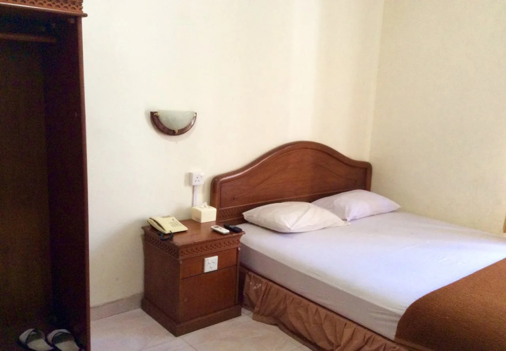 OYO 2422 Rama Hotel