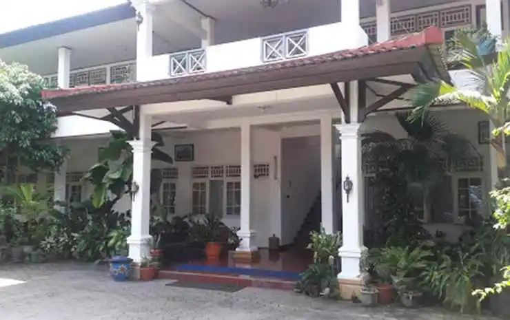 Airlangga Hotel
