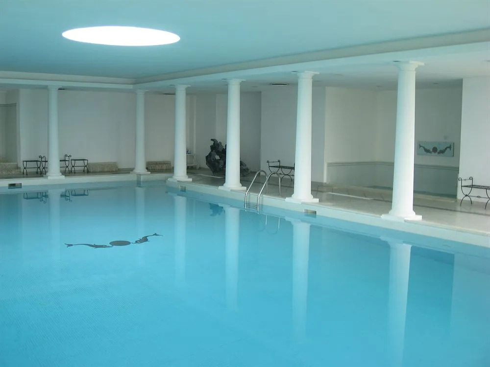 Le Case Resort