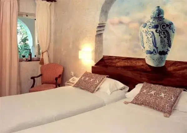 Hurricane Beach Hotel