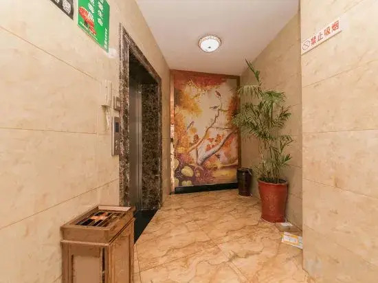art star hotel