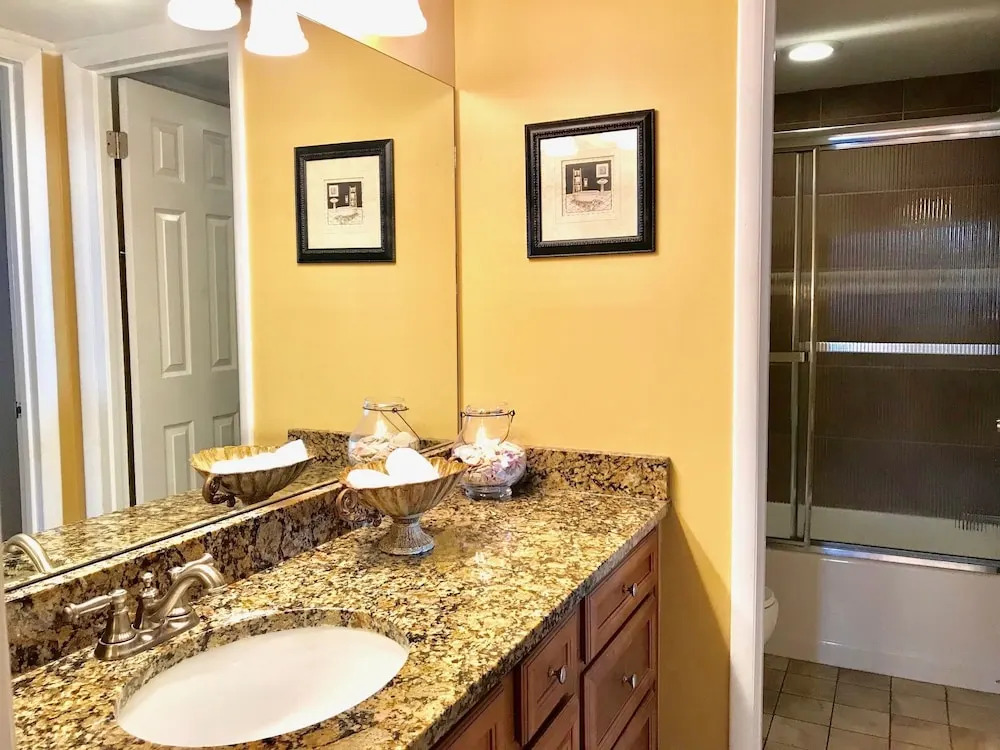 Pelican Walk 1005 - Two Bedroom - Condo