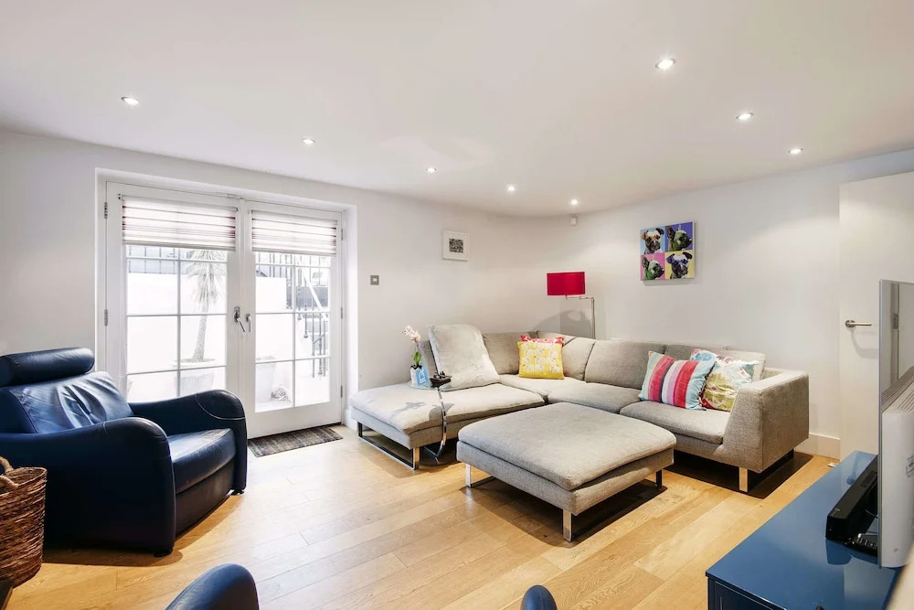 The Hemingford Road House - GDY
