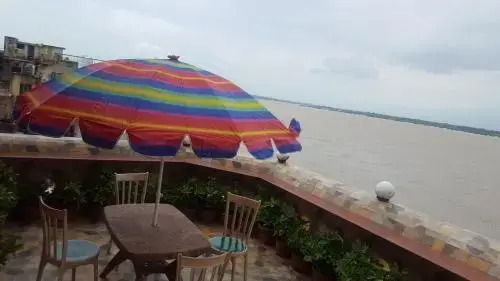 Shiva Ganges View Guest House