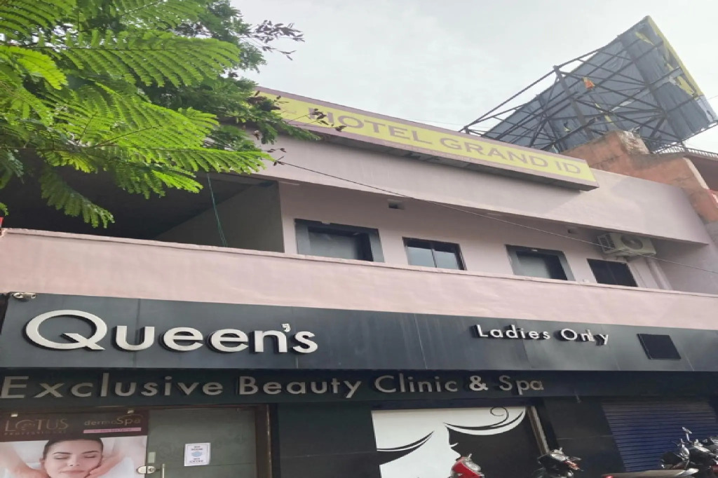 OYO Flagship 81164 Hotel Grand Id