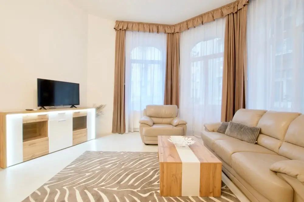 Premium Apartments by Hi5 - Elegant Suites