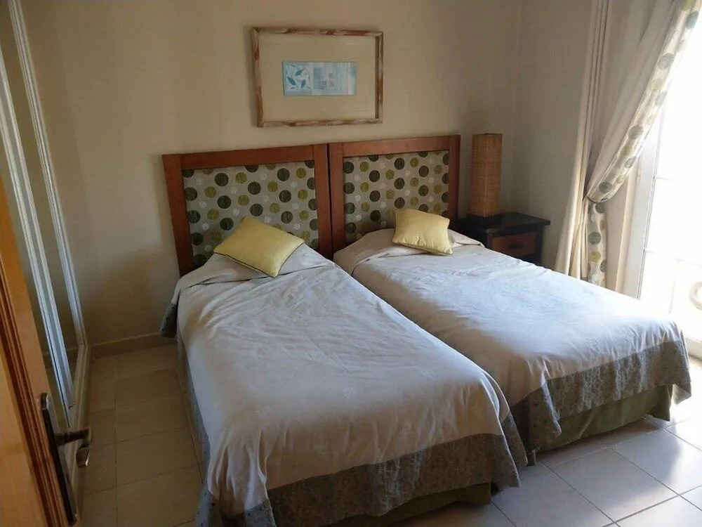 Stunning 3 bed Villa With Pool- Golf & Beach