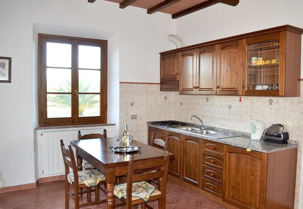 Apartment With one Bedroom in Volterra, With Wonderful Mountain View,