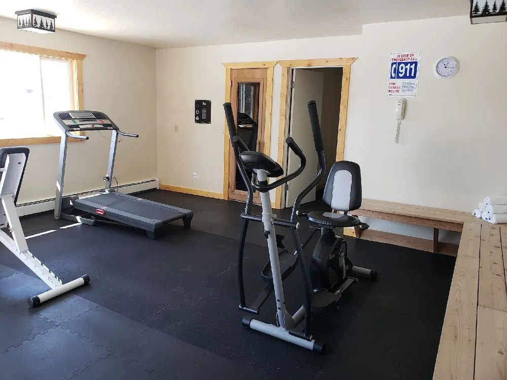 Cody Legacy Inn & Suites
