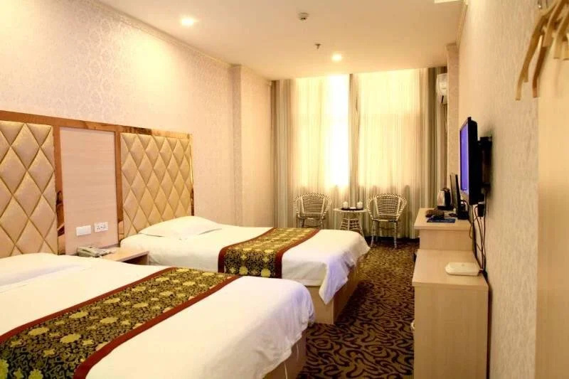 Yunxian Tianan , Power Hotel