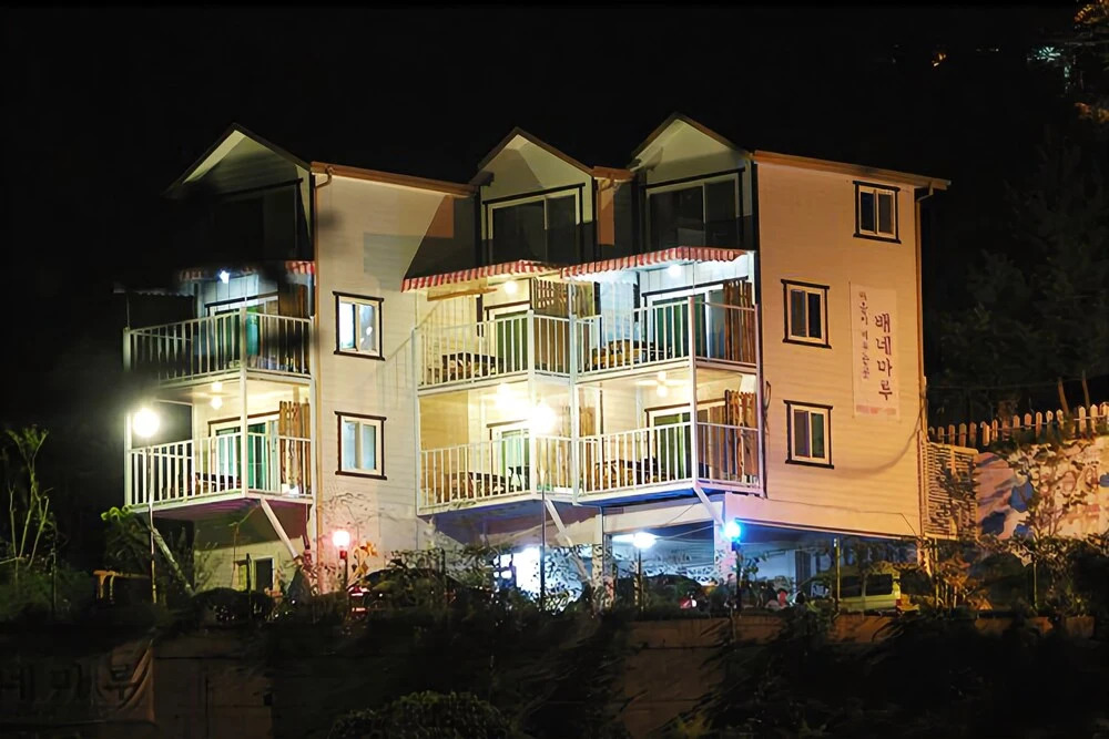 Yangsan Bene Maru Pension