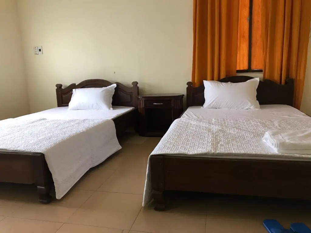 Khách sạn Đồng Dao