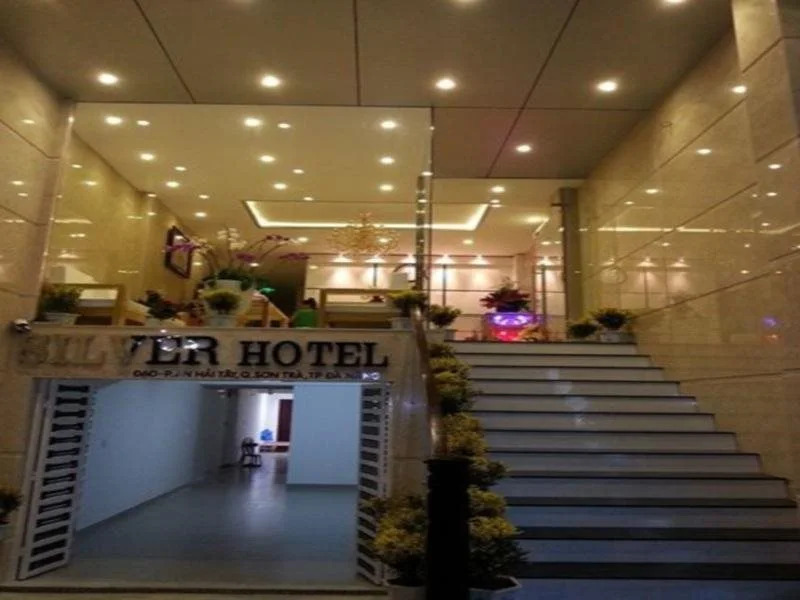 Silver Hotel