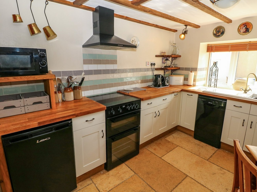 1 Mill Farm Cottages