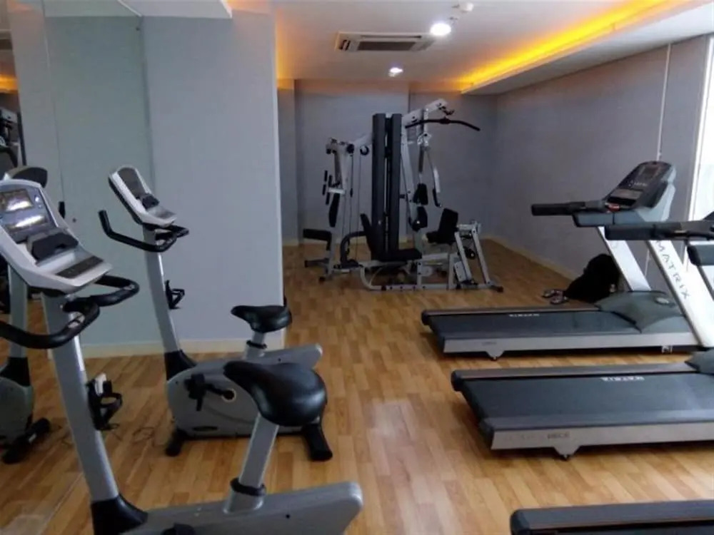 Relaxing 3BR Apartment at Bassura City near Shopping Mall