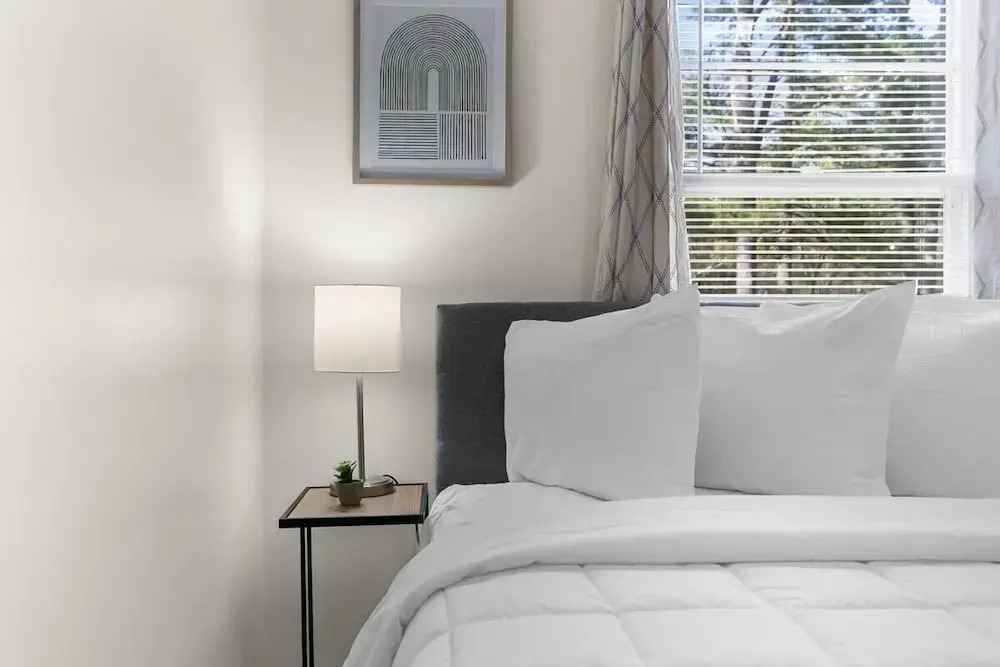 Rose Drive Roost 2