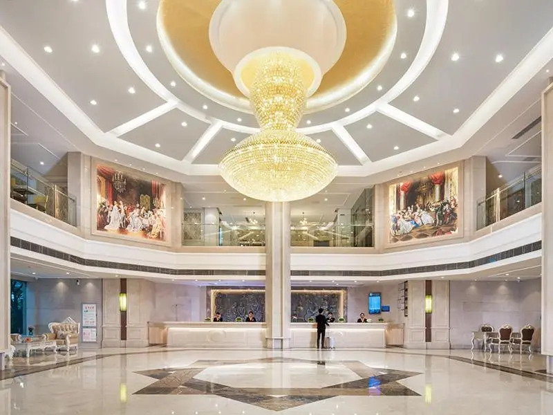 Vienna International Hotel