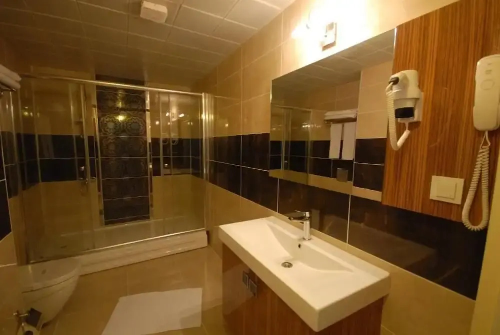 Hotel Izgi Turhan