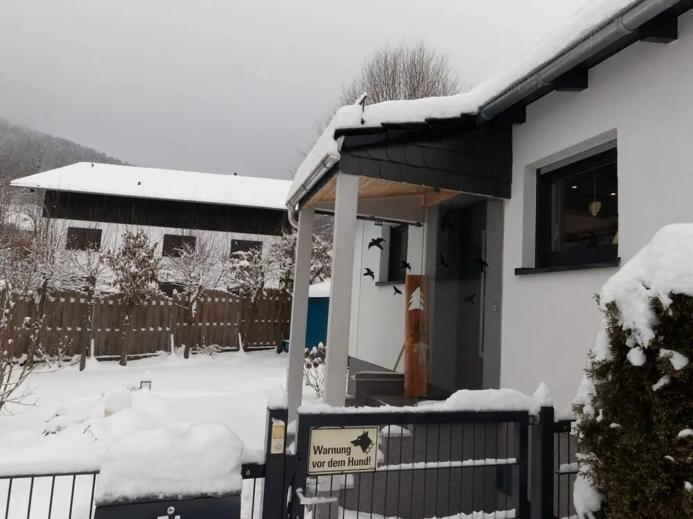 Ruhig Gelegenes Haus in Bruchhausen mit Terrasse