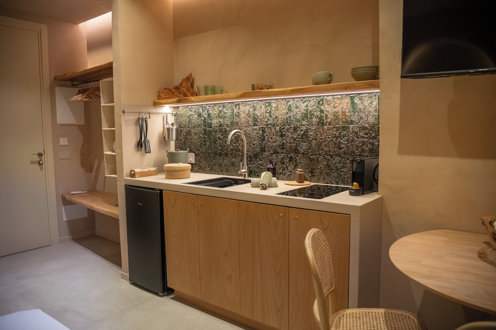 Essenza Boutique Apartments