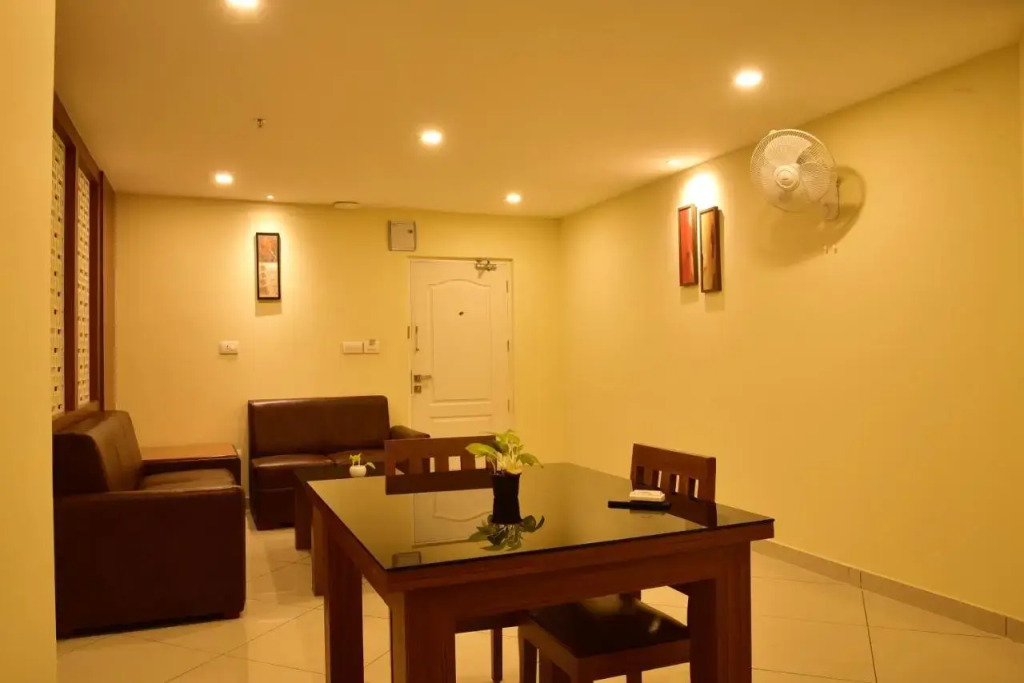 WHITE SUITE HOTEL