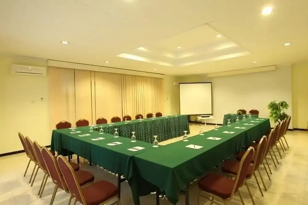 University Club  Hotel UGM