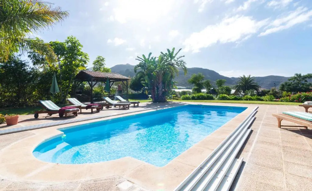 House with 2 bedrooms in San Cristobal de La Laguna with wonderful sea view shared pool enclosed garden 3 km from the beach