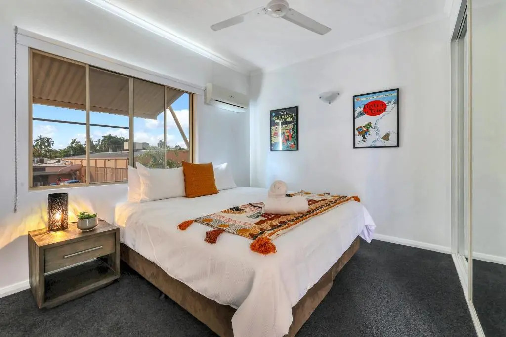 Parap Markets Condo 2BR 2BA (ens)