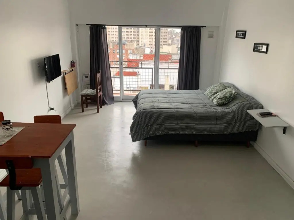 Luminoso Estudio en Recoleta remote work WIFI