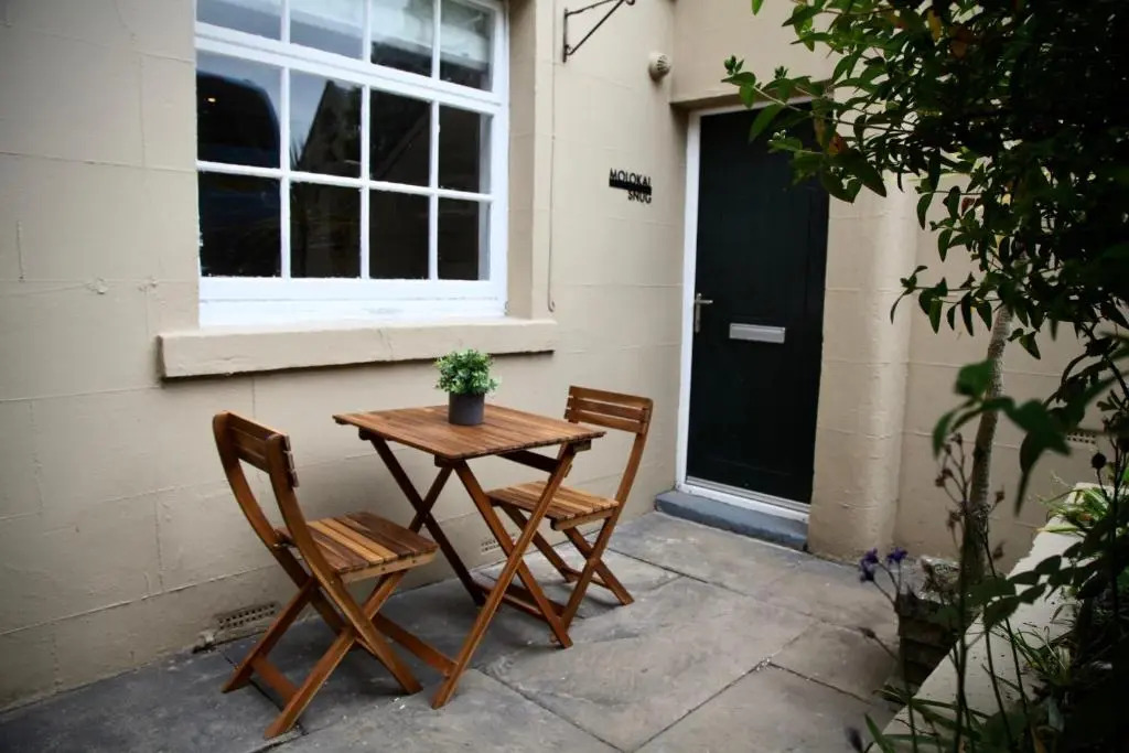 Best location NorthSouth bay Courtyard garden