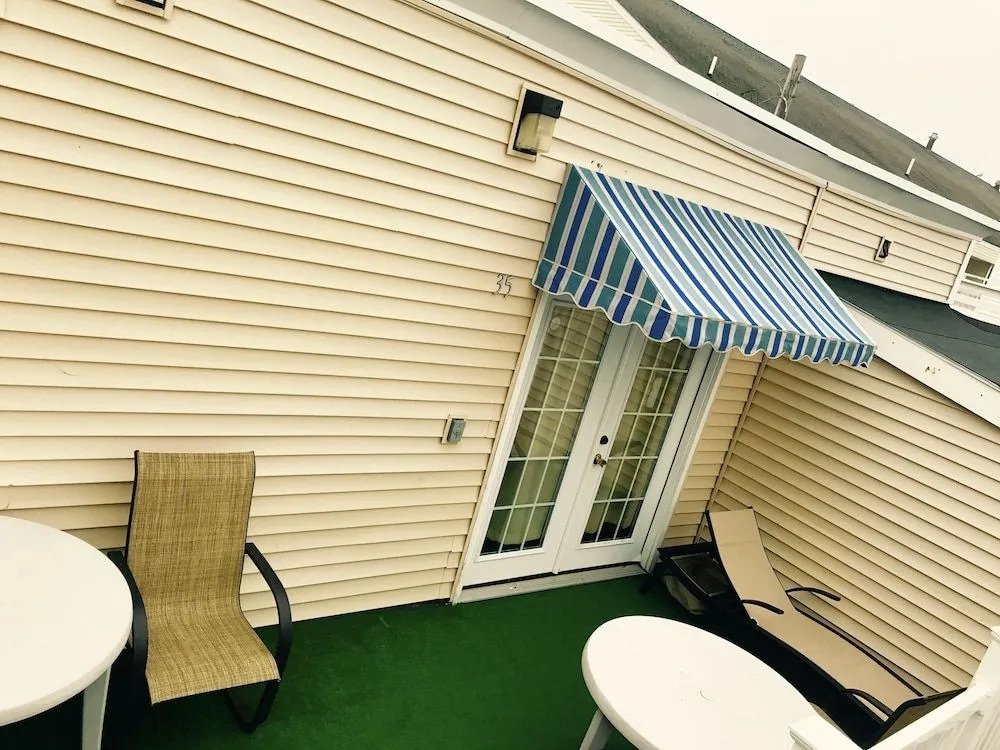 Moulton Hotel