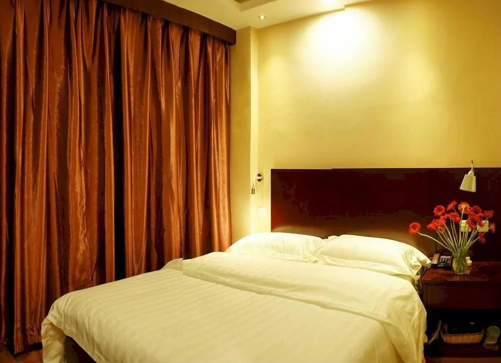 Kunming Chengjian Hotel